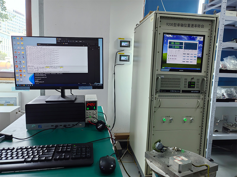 单轴位置速率转台