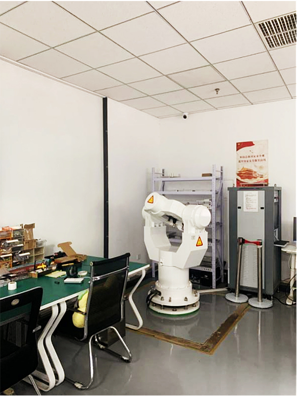 双轴高低温转台测试组 o3.jpg